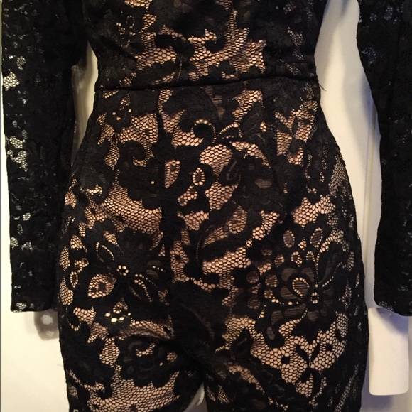 Black Lace romper - Picture 3 of 4